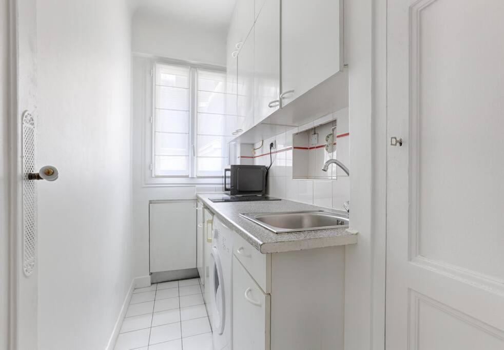 Matignon Saint-Honore : Magnifique Appartement 1Br París Exterior foto